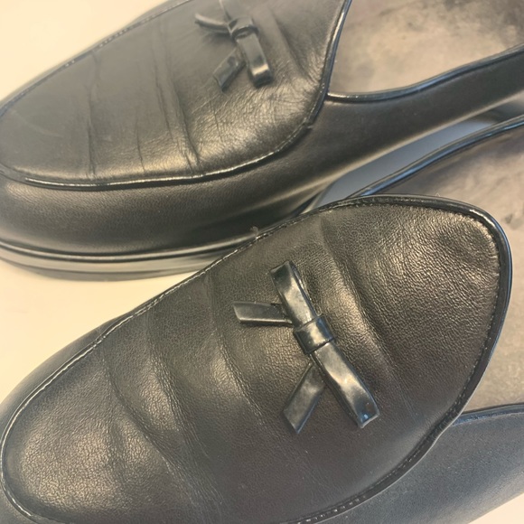 Stuart Weitzman US 8.5 Black Loafers Genuine Leather round toe - Picture 9 of 12